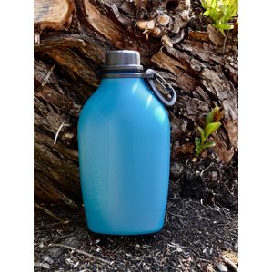 Poľná fľaša Explorer 1 liter Wildo® – Modrá (Farba: Modrá)