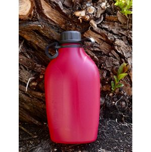 Poľná fľaša Explorer 1 liter Wildo® – Červená (Farba: Červená)